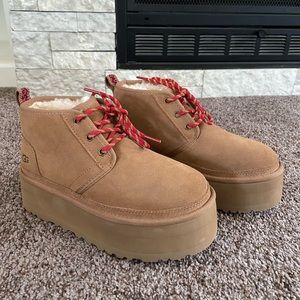 UGG Neumel Heritage Platform Boots
